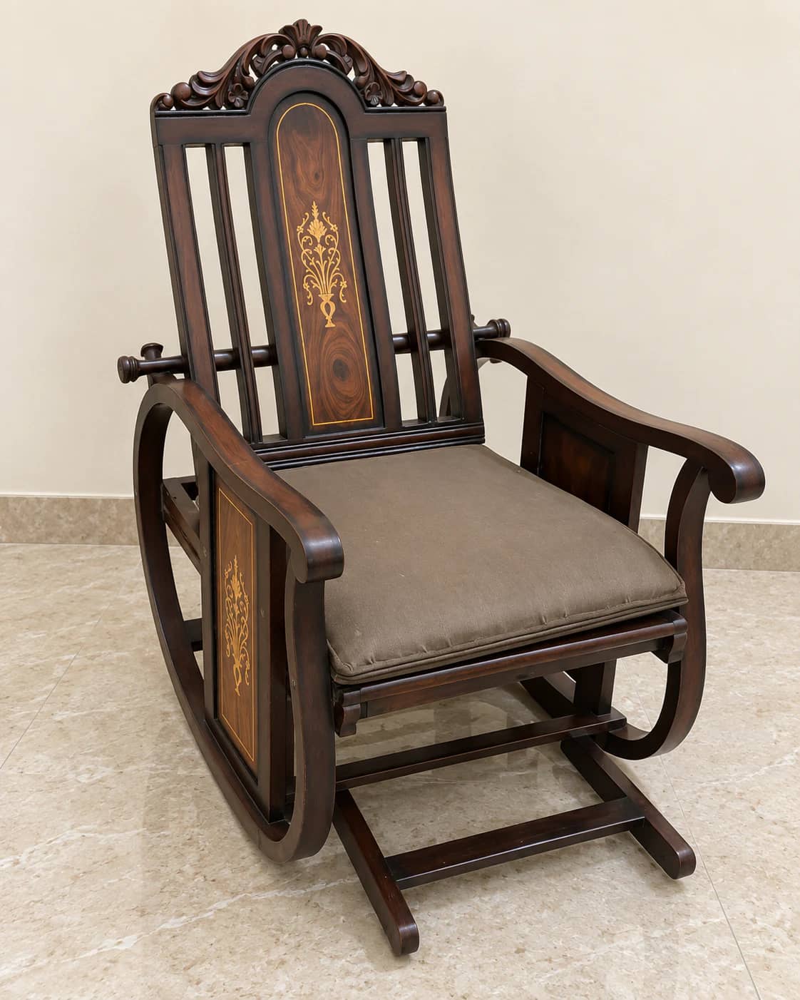 Regal Sheesham Wooden Jhoola Rocking Chair — Wooden Jhoolas | Alfalah Furniture Rawalpindi